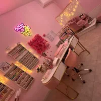 مرکز تخصصی ناخن و مژه سالن زیبایی زرماهی