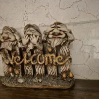 مجسمه welcome سالم