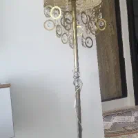 آباژور کنار سالنی