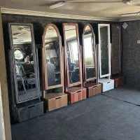 آیینه قدی. آیینه قدی کشو دار