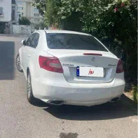 سوزوکی کیزاشی فول ۲۰۱۲|خودرو سواری و وانت|تهران, جنت‌آباد مرکزی|دیوار