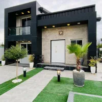 ویلا-نیم-پیلوت-مدرن-با-طراحی-فول-فرنیش