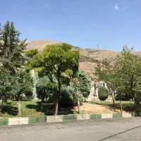 ۱۵۶ متر بنا ۱۰۲ متر قدرالسهم طبقه اول با ویو سبز