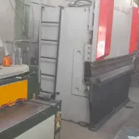 دستگاه برک ۲.۵متر پایا برش درحد نو تابلو پی ال سی