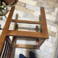 صندلی چوبی
