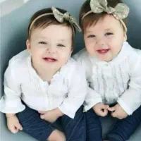 هدیه پوشکولباس به دوقلوها وچند قلوها
