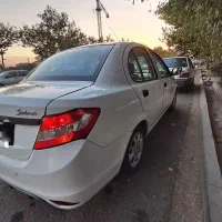ساینا مدل ۱۴۰۰ درحد صفر