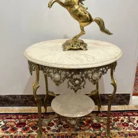 میز کنار سالنی برنز