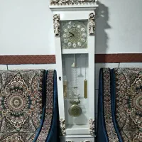 فروش ساعت دومیلیون تومان