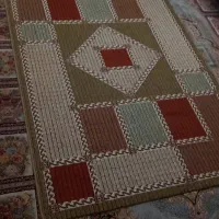 فروش دو گلیم فرش  تابلوی دیواری دو چراغ شمعدونی