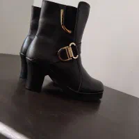 چکمه نو|کیف، کفش، کمربند|شاهینشهر, شهرک هشت بهشت|دیوار