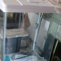 تعدادی آکواریوم نو و دسته دوم مناسب