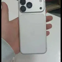 ایفون 17 پرومکس سفید