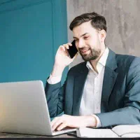 استخدام مدیر بازاریابی با شرایط عالی