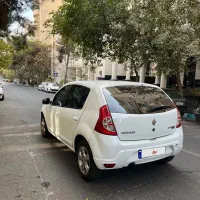 ساندرو اتومات ۹۵ بی رنگ|خودرو سواری و وانت|تهران, اختیاریه|دیوار