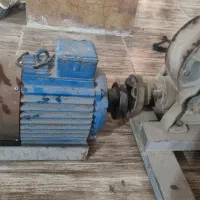 الکتروموتور وگیربکس بالابر