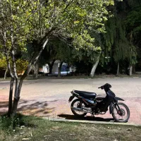 لاکی مشکی ۱۲۵ سالم و تمیز ۱۴۰۲