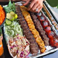 خبر ویژه توجه کنید ب راحتی رد نشین از این اگهی|کافی‌شاپ و رستوران|آران و بیدگل, |دیوار
