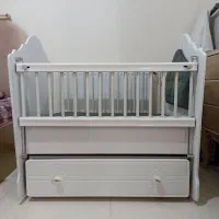تخت نوزاد|تخت و صندلی بچه|پردیس, فاز ۸|دیوار