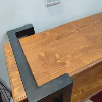 نیمکت چوبی|صندلی و نیمکت|میانه, |دیوار