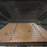 سنتور با مهر ایران  به همراه میز و کیف سنتور