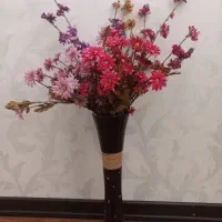 گل وگلدان