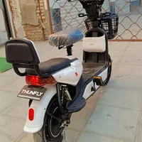 موتورشارژی بادزدگیر چراغ راهنما و بوق ماشین شارژی|اسباببازی بچه|مشهد, توس (بلوار توس)|دیوار