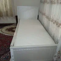 تخت تک نفره