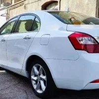 جیلی امگرند استثنایی بیرنگ کامل