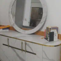 فروش میز تی وی و اینه کنسول درحد صفر