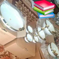 سرویس پذیرایی و ساعت دیواری