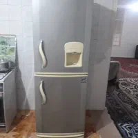 یخچال فریزر بسیارکمی وسالم