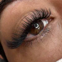 اکستنشن مژه با بهترین متریال و قیمت مناسب