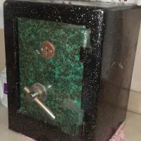 گاو صندوق کاملا سالم