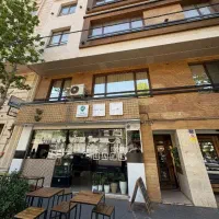 فروش تجاری ۴۲ متری