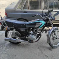 موتور هرمز مدل۸۳ همه چیزش فابریک هست.