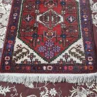 قالیچه و پشتی دستباف و۳عدد فرش دستباف