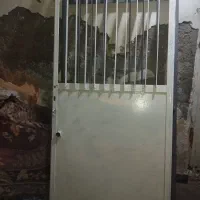 درب بدون چهارچوب