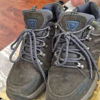 کتونی کوهنوردی کمل|کیف، کفش، کمربند|لاهیجان, کوی آزادگان|دیوار