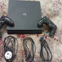 ps4 slim 1Tb