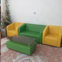 مبل ۵ نفره چرم با عسلی