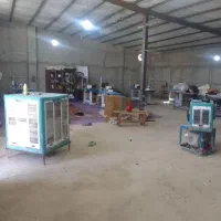 ۲۲۰متر سوله ۳۰۰متر محوطه اب برق گاز