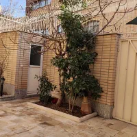 واحد-جنوبی-120متر-تمیز-درب-حیاط-دو-خوابه