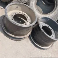 رینگ اتوبوس قدیم برای تریلی تراکتور