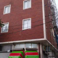 آپارتمان-140-متری-تکواحد-سند-پارکینگ-آسانسور