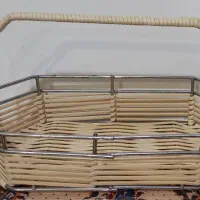 جاقاشقی|آب‌چکان و نظم‌دهنده ظروف|رشت, ترمینال|دیوار