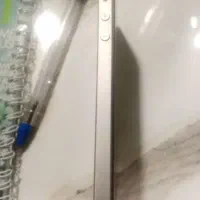 اپل iPhone SE با حافظهٔ ۳۲ گیگابایت|موبایل|تهران, اکباتان|دیوار