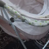 گهواره فلزی نوزاد در حد نو