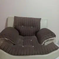 مبل یک نفره