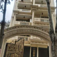 واحد ۱۲۰ متری در ولیعصر تختی کوی قبادی